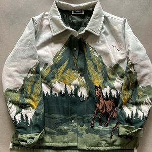 Kith boys jacket size L10-12  runs like size 8-9